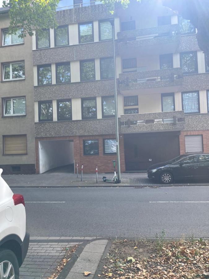 Gemuetliches Zentrales Apartment 2 Min Bis Du Hbf Duisburg Bagian luar foto